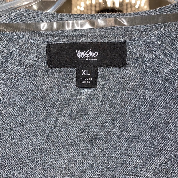 Gray cardigan sweater - Picture 3 of 3